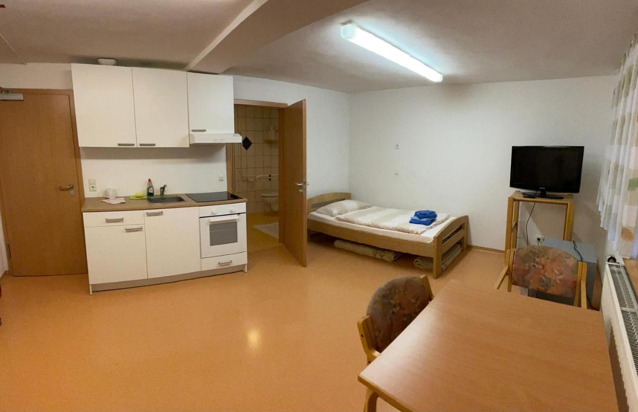 Personalwohnheim Altenpflege Foditsch Sankt Johann  Bagian luar foto