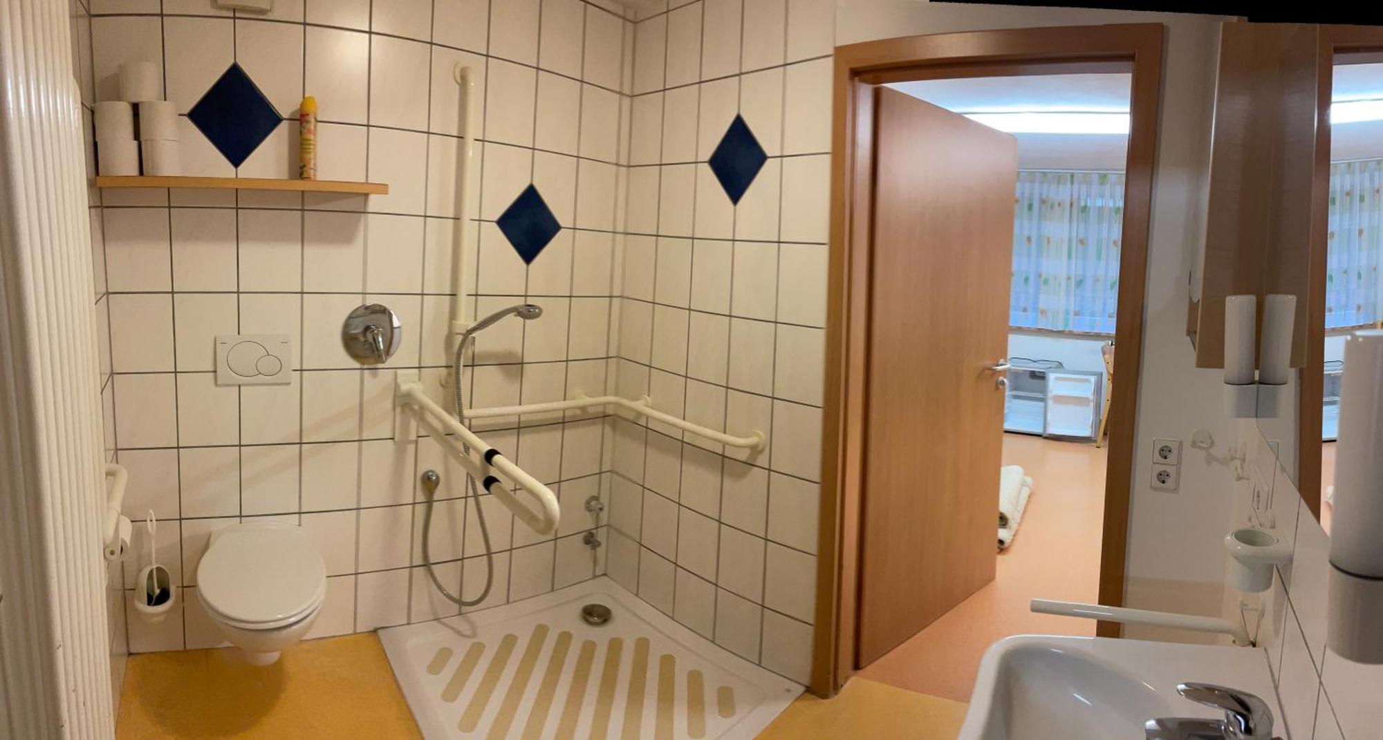 Personalwohnheim Altenpflege Foditsch Sankt Johann  Ruang foto